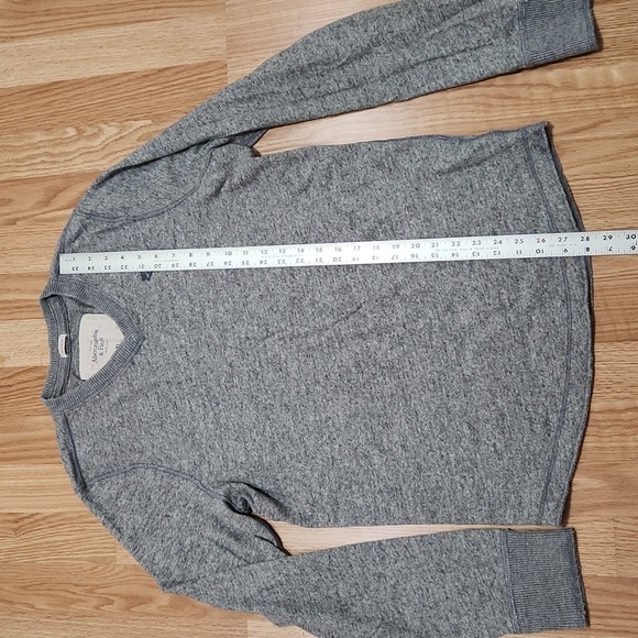 Abercrombie Fitch Sweater Mens Medium XL Grey Muscle V-Neck Pullover Long Sleeve - Picture 5 of 7